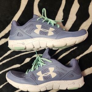 Under Armour Women's Athletic Shoes in Blue and White